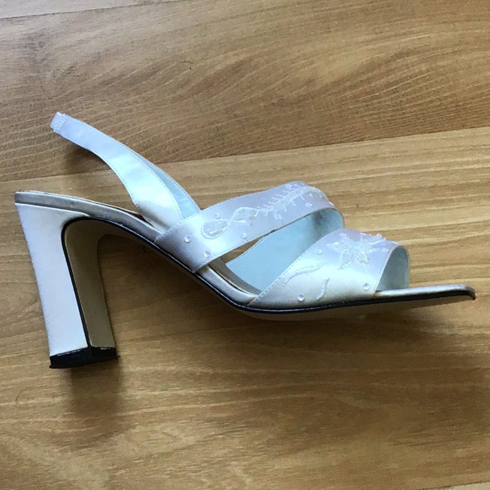 Caparros Sandals - Picture 5 of 7
